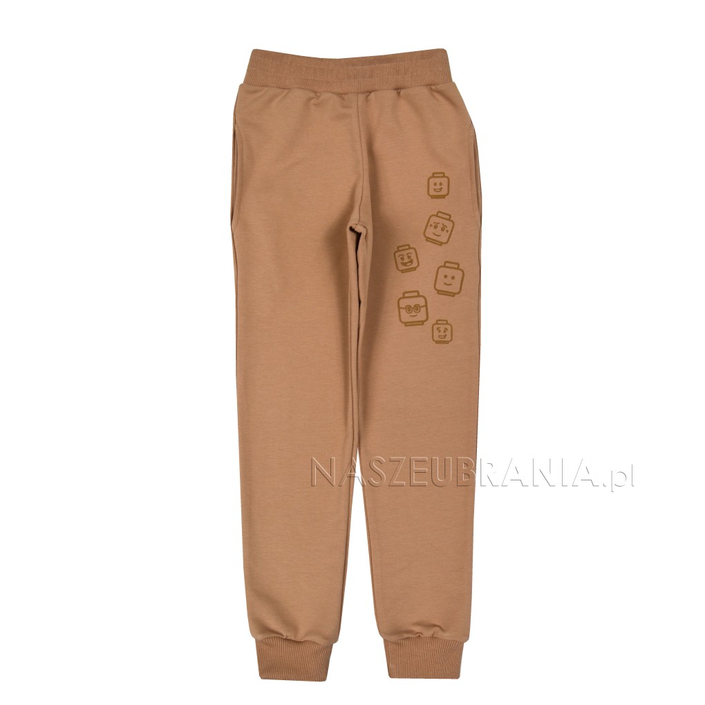 beige / 1