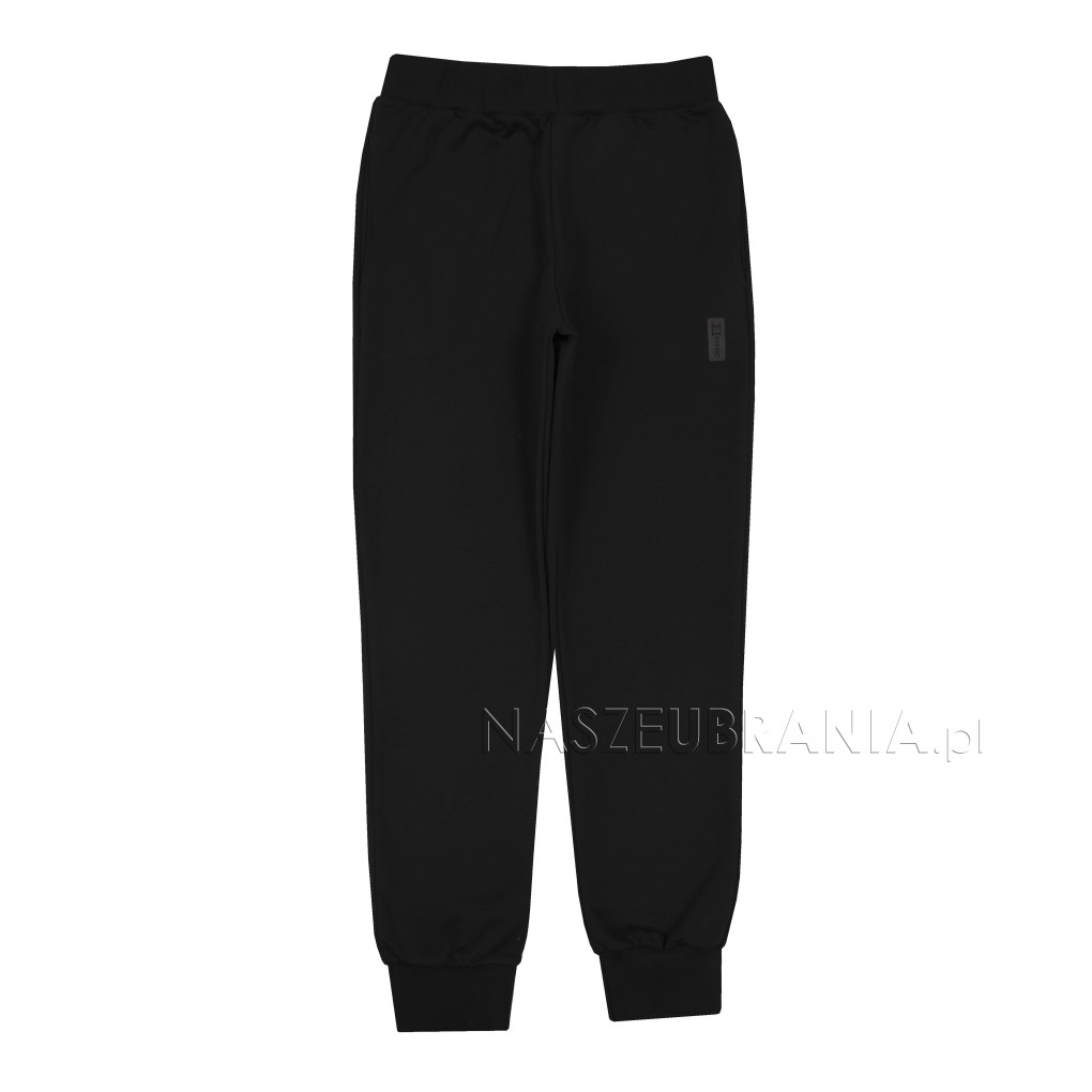 black / 1