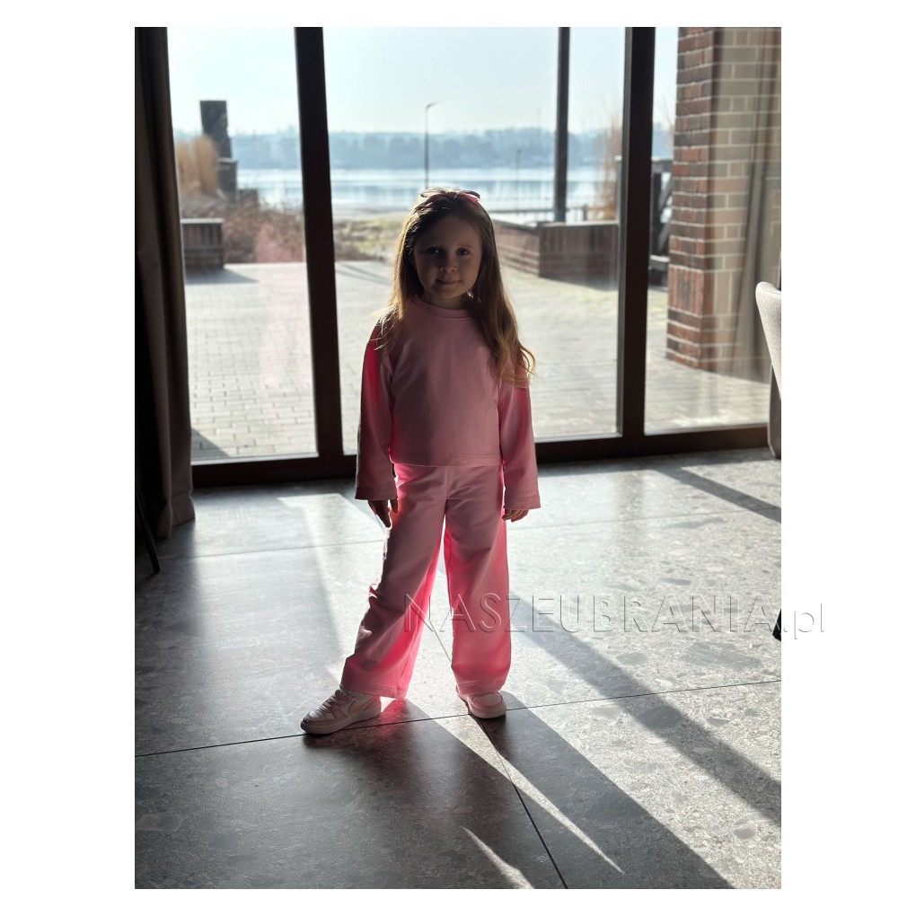pink / 3