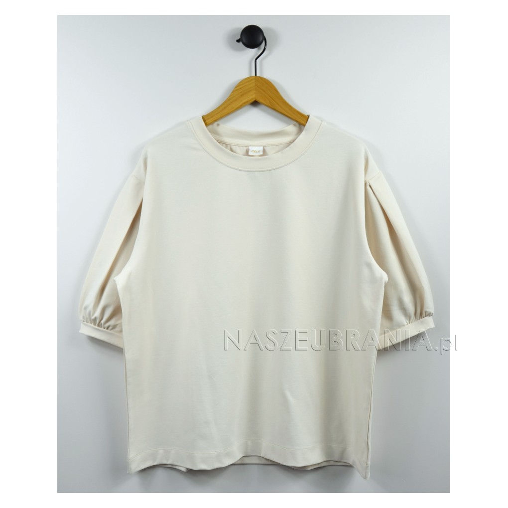 beige / 1