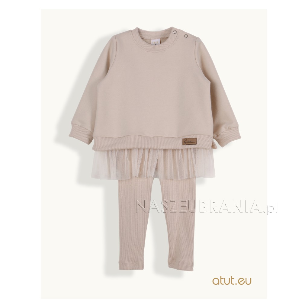 beige / 1