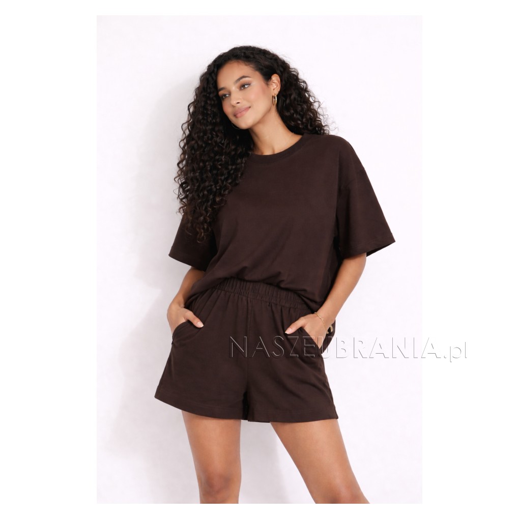 brown / 1