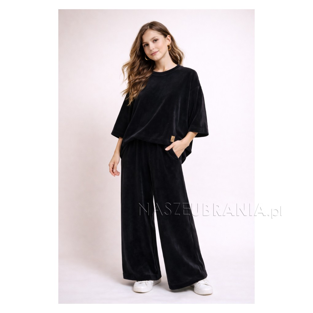 black / 1