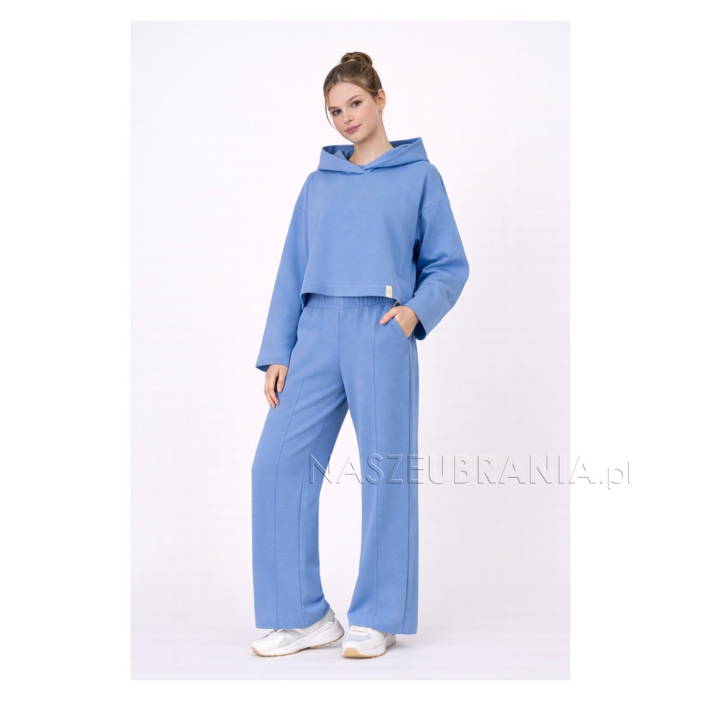 blue / 1